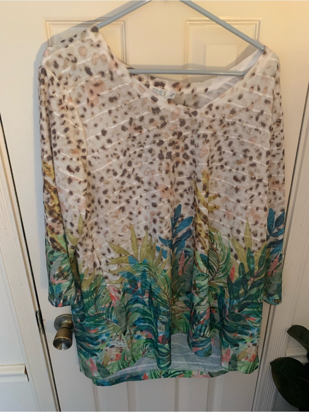 Time and Tru Women's Graphic Floral Animal Print Rhinestones Tunic Top Size 2XL